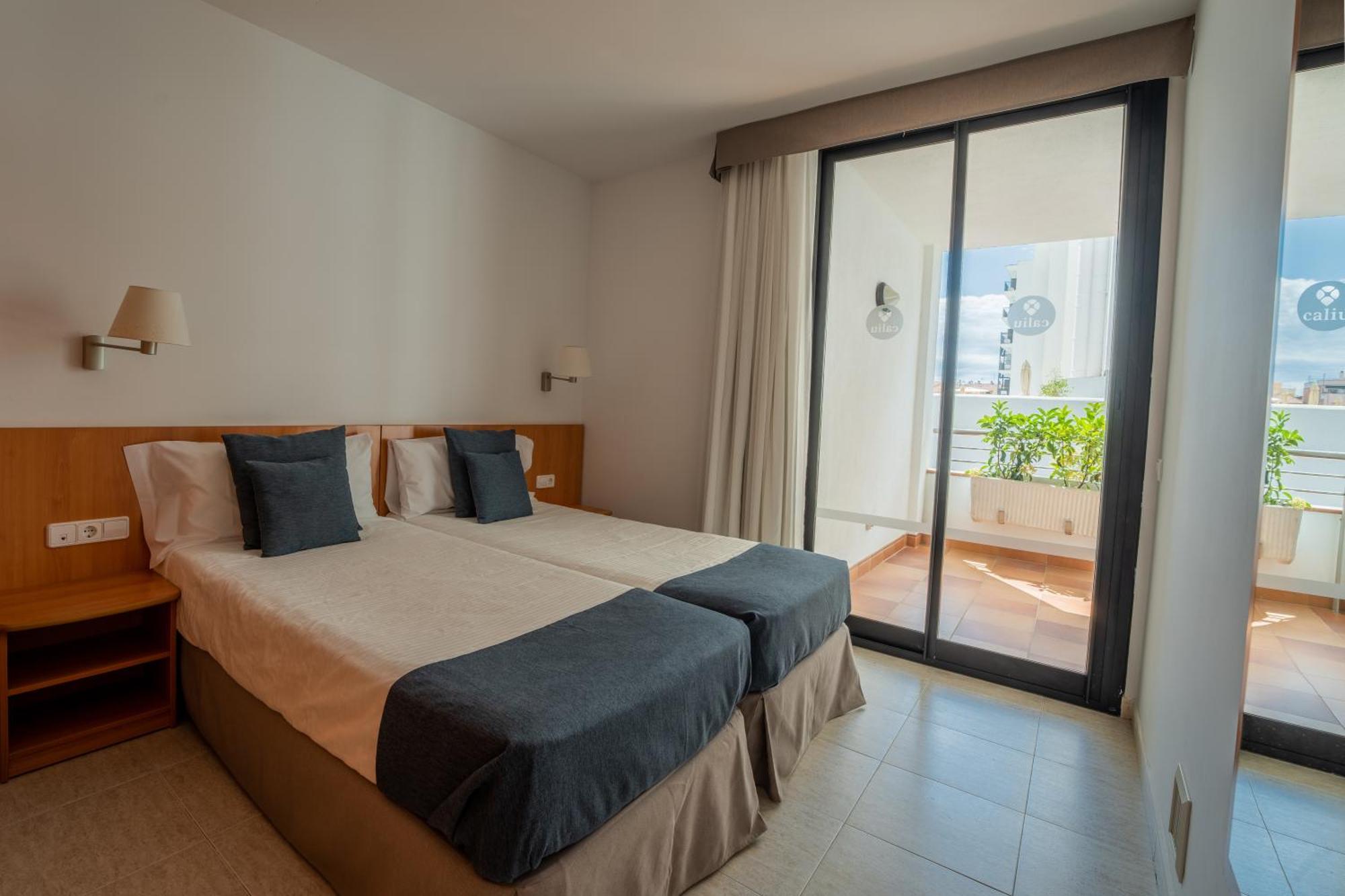 Beatrix 2000 Apartment Pineda de Mar Exterior photo